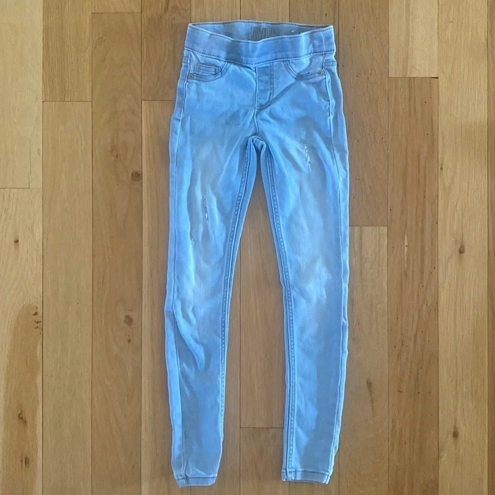 Justice Light Denim Distressed Jeggings 8 Slim